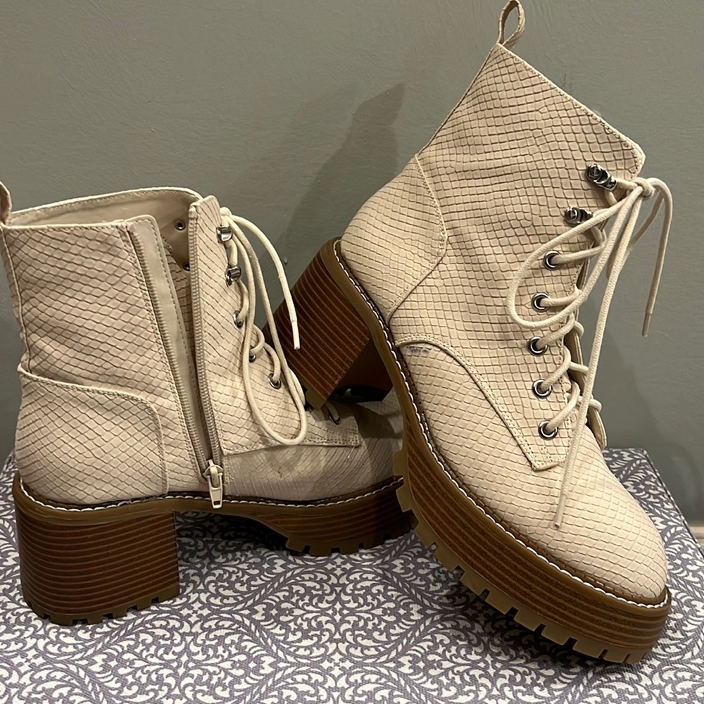 MIA Ankle Boots cream 8.5